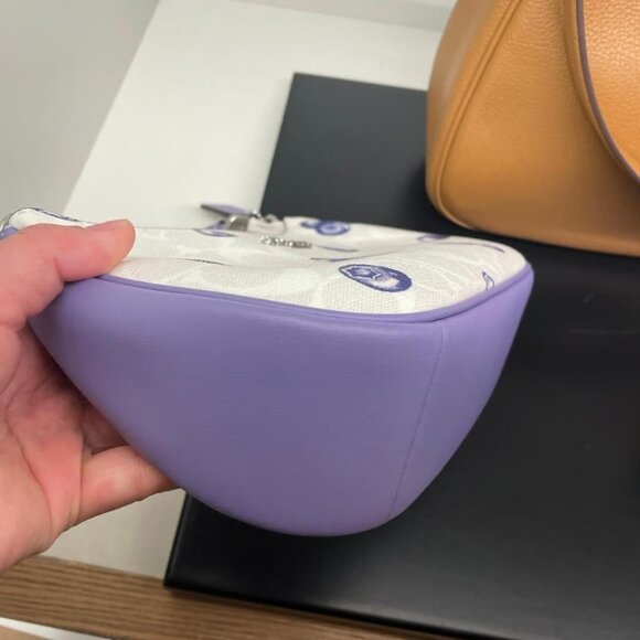 Coach Teri Shoulder Bag  With Blueberry Print - Picture 2 of 5